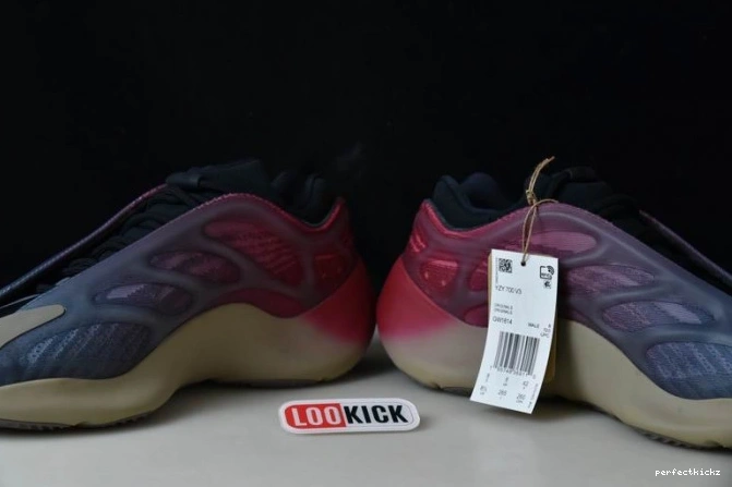 V3 Fade Yeezy GW1814 Adidas 700 Carbon 0808